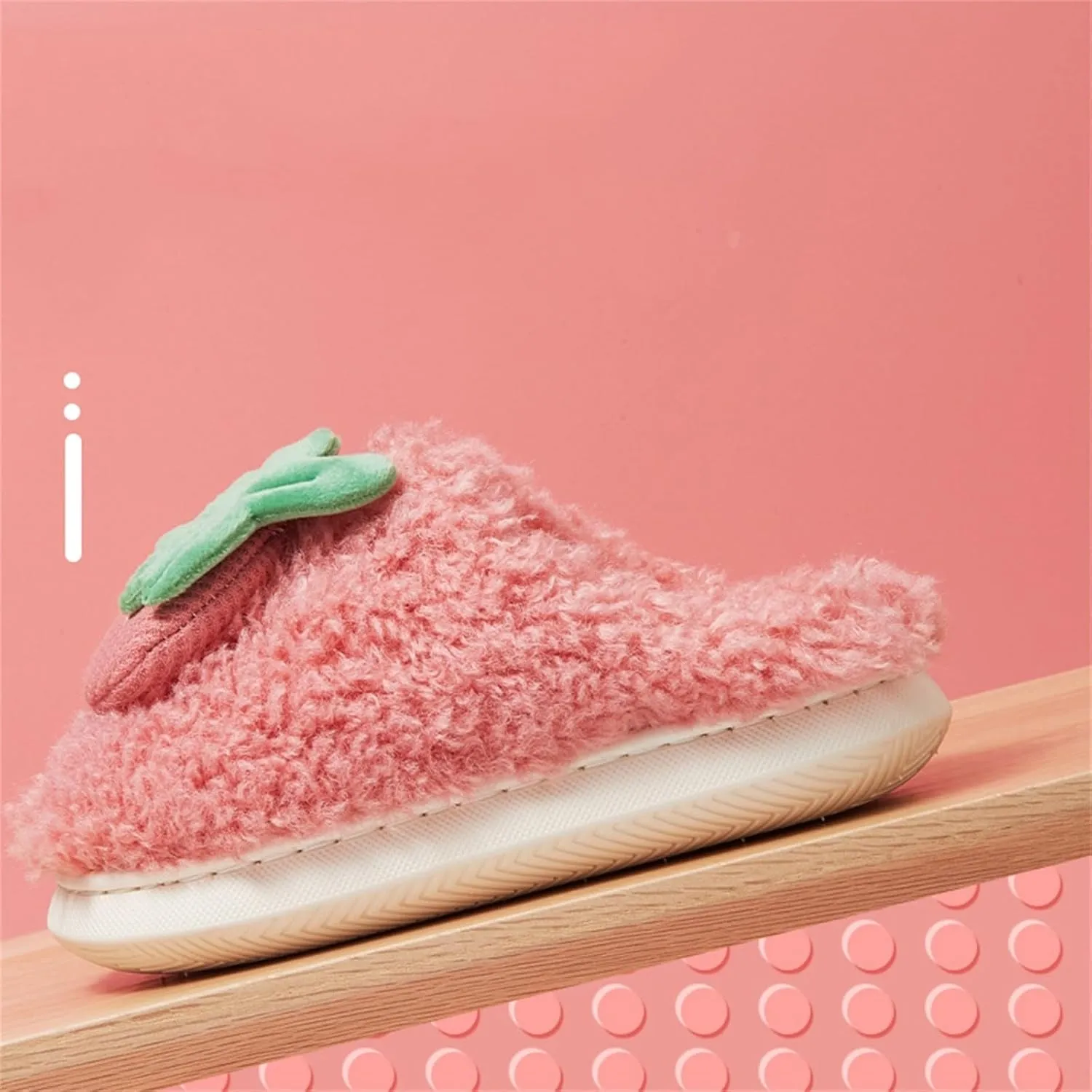 Toddler Girls Winter Slippers Cute Fruits Strawberry Print Warm House Slippers Girl Plush Fuzzy Slipper Kids
