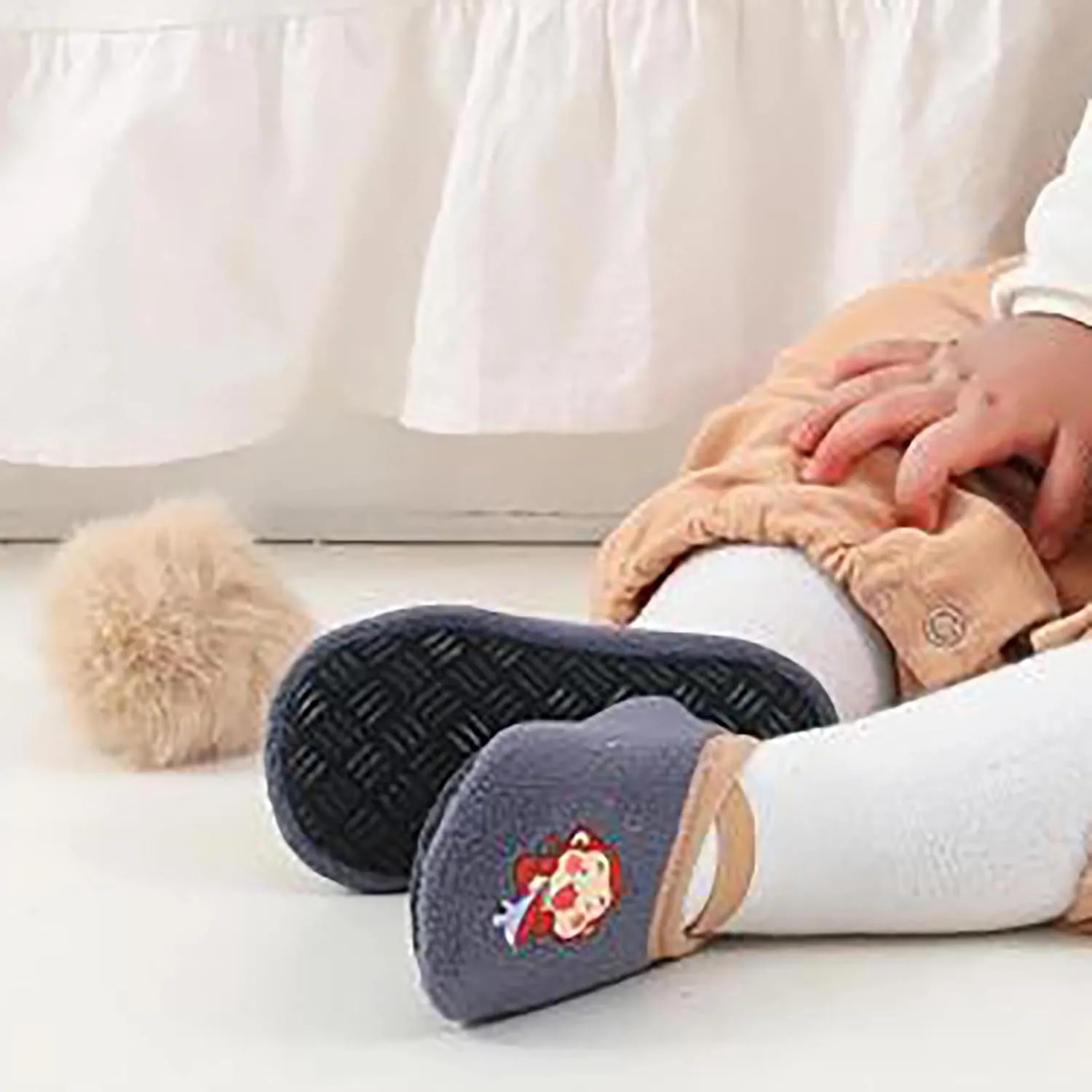 Winter Infant Toddler Shoes Boys Girls Baby Shoes Soft Sole Slip On Shoes Cute Animal Decoration Warm Kids High Tops
