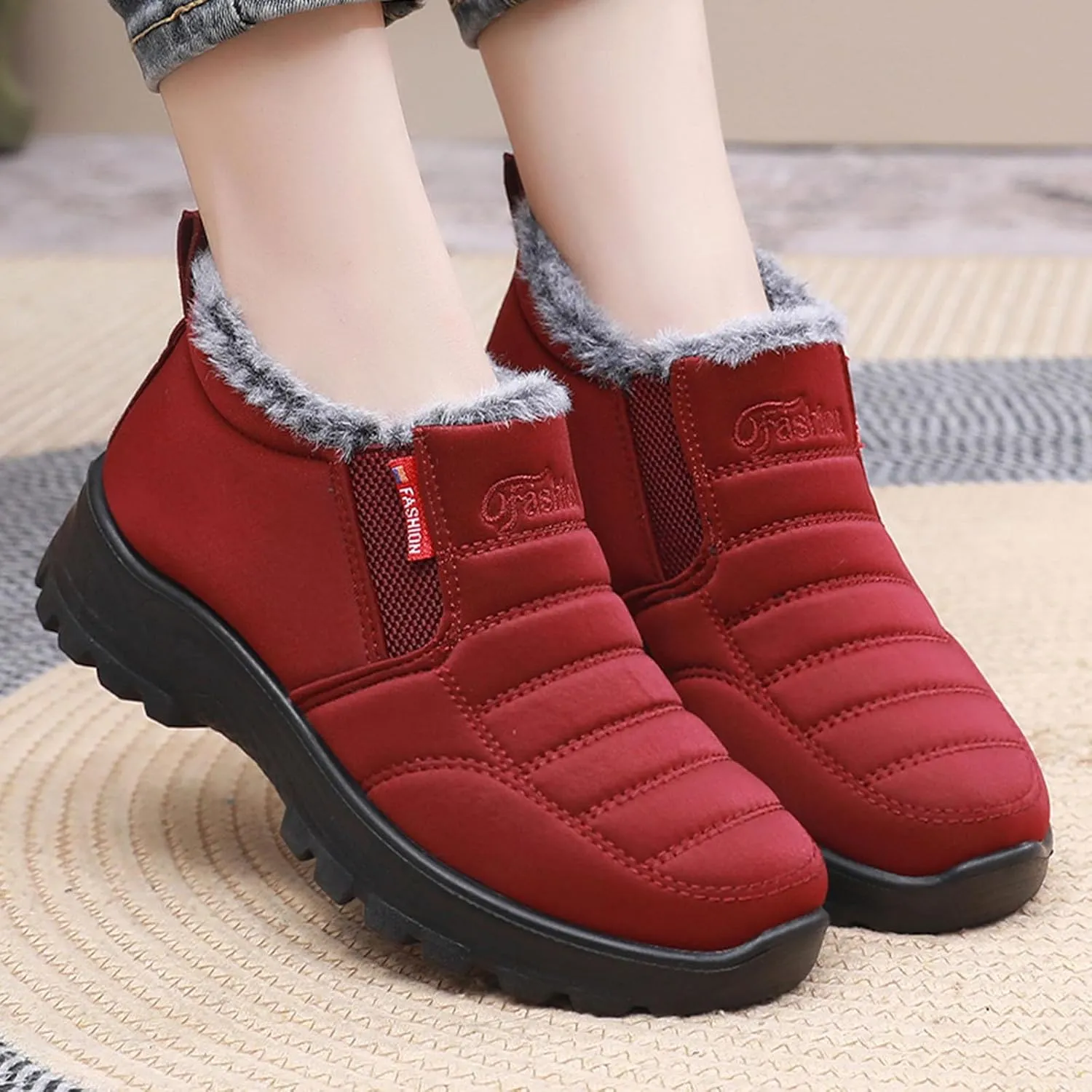 Winter Snow Boots for Women Waterproof Insulated Warm Fur Lining Ankle Booties Comfortable Slip On Outdoor Shoes Anti Slip Hiking Walking Shoes Platform Sneakers for Ladies