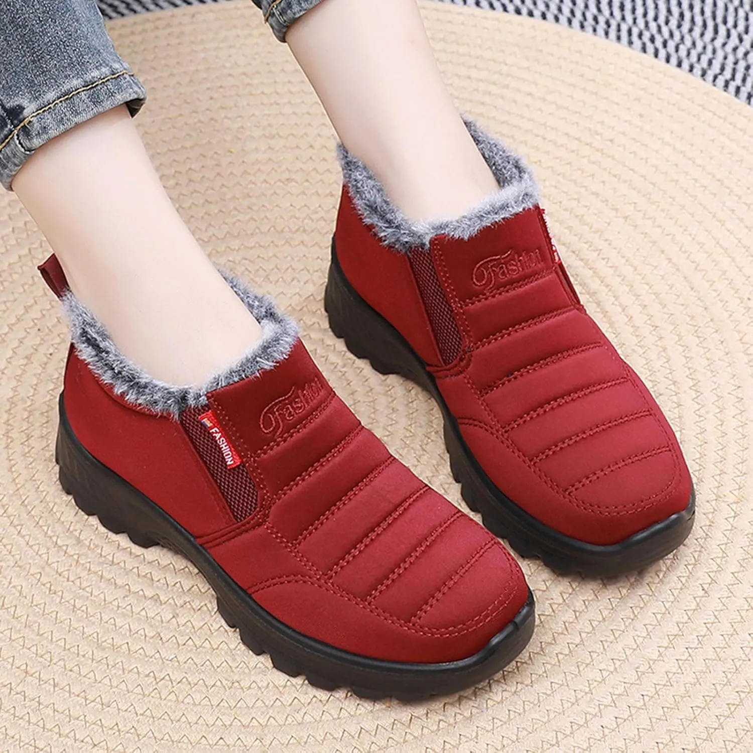 Winter Snow Boots for Women Waterproof Insulated Warm Fur Lining Ankle Booties Comfortable Slip On Outdoor Shoes Anti Slip Hiking Walking Shoes Platform Sneakers for Ladies