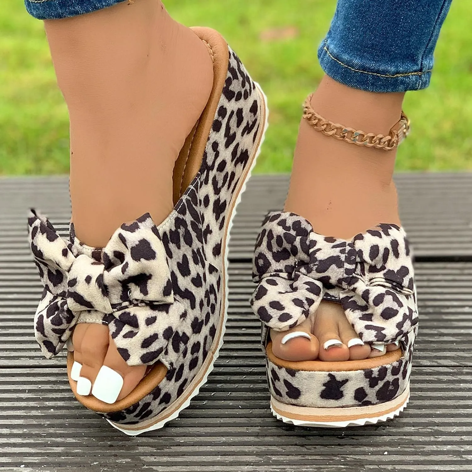 Women's Bow Knot Flat Sandals Dressy Walking Orthopedic Slippers Casual Lightweight Summer Slippers Open Toe Slip On Slides Single Band Wedges Fashion Beach Shoes