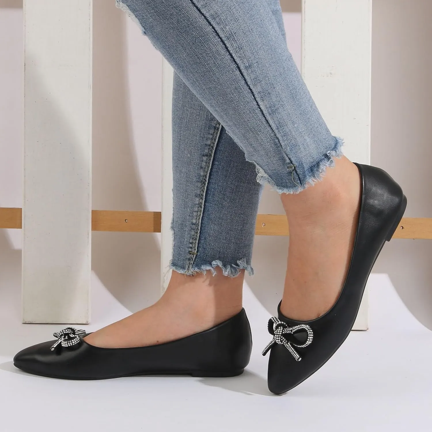 Women's Dress Flats Ballet Women Shoes Fashionable Flat Sole Single Shoes Fly Woven Classic Softable Low Wedge