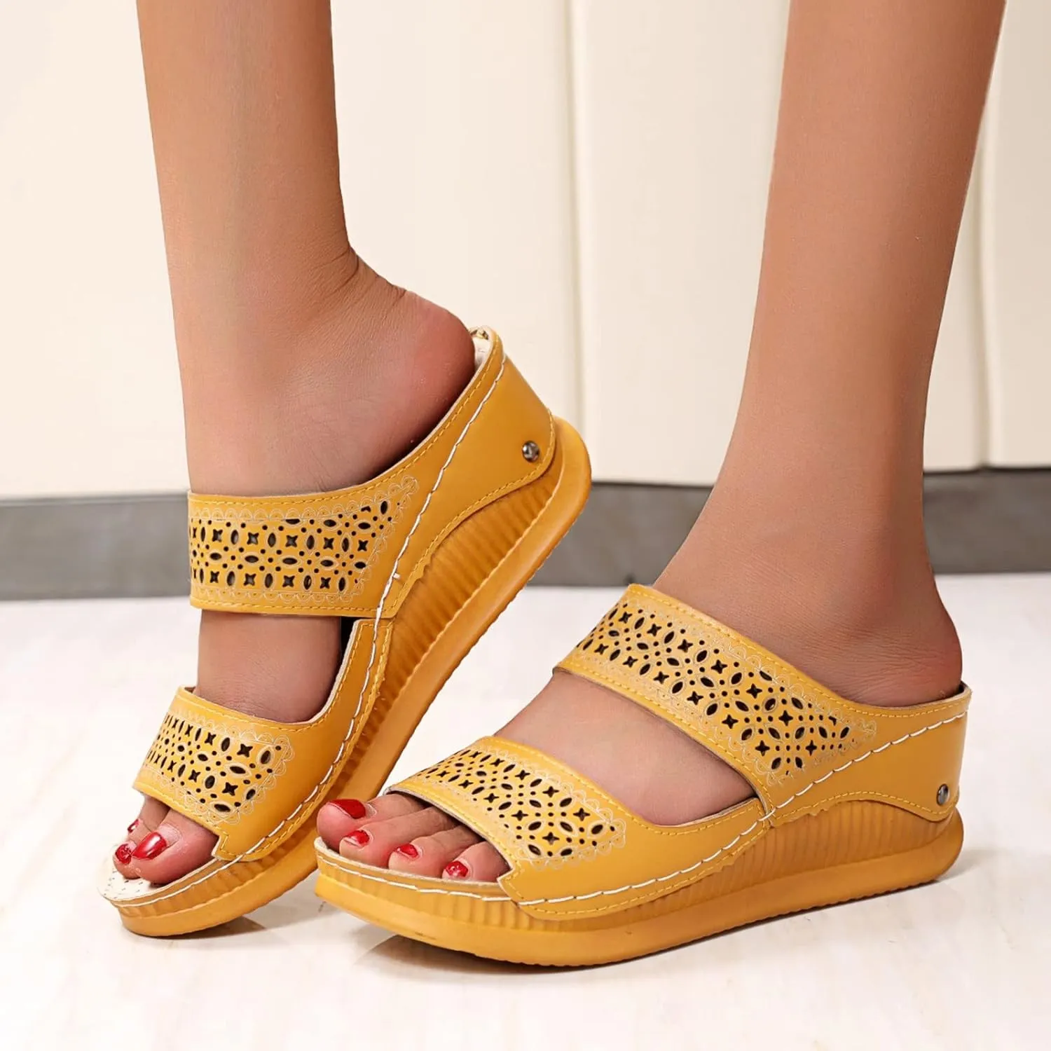 Women's Fashion Slide Sandal And Sandals Fashion Roman Toe Slippers Summer With Hollow Slope Ladies Spring Women's