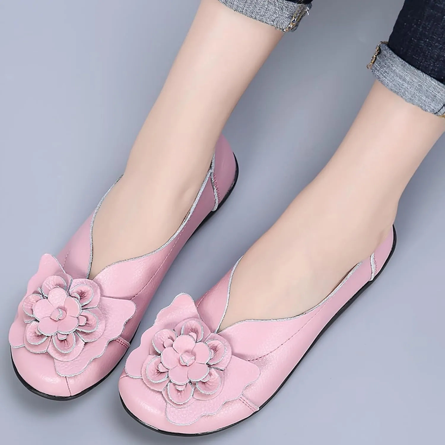 Women's Leather Loafers Comfortable Flat Shoes Slip On Round Toe Wide Width Loafers Comfortable Walking Working Driving Long Standing Fashion Soft Cushion Shoes