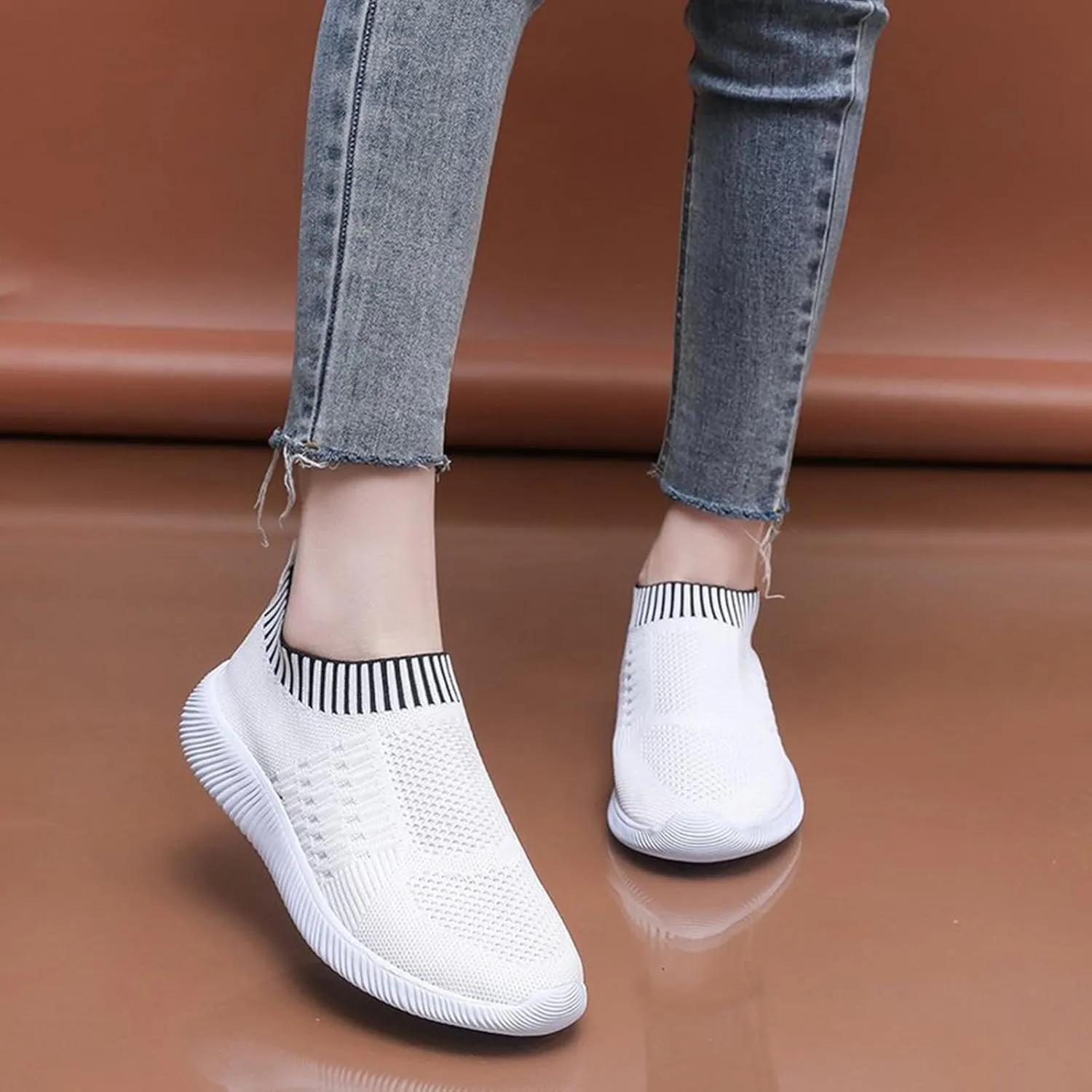 Womens Orthopedic Slip On Casual Shoes Walking Sneakers with Arch Support Comfortable Loafers Plantar Fasciitis Relief Foot Pain Diabetic Feet
