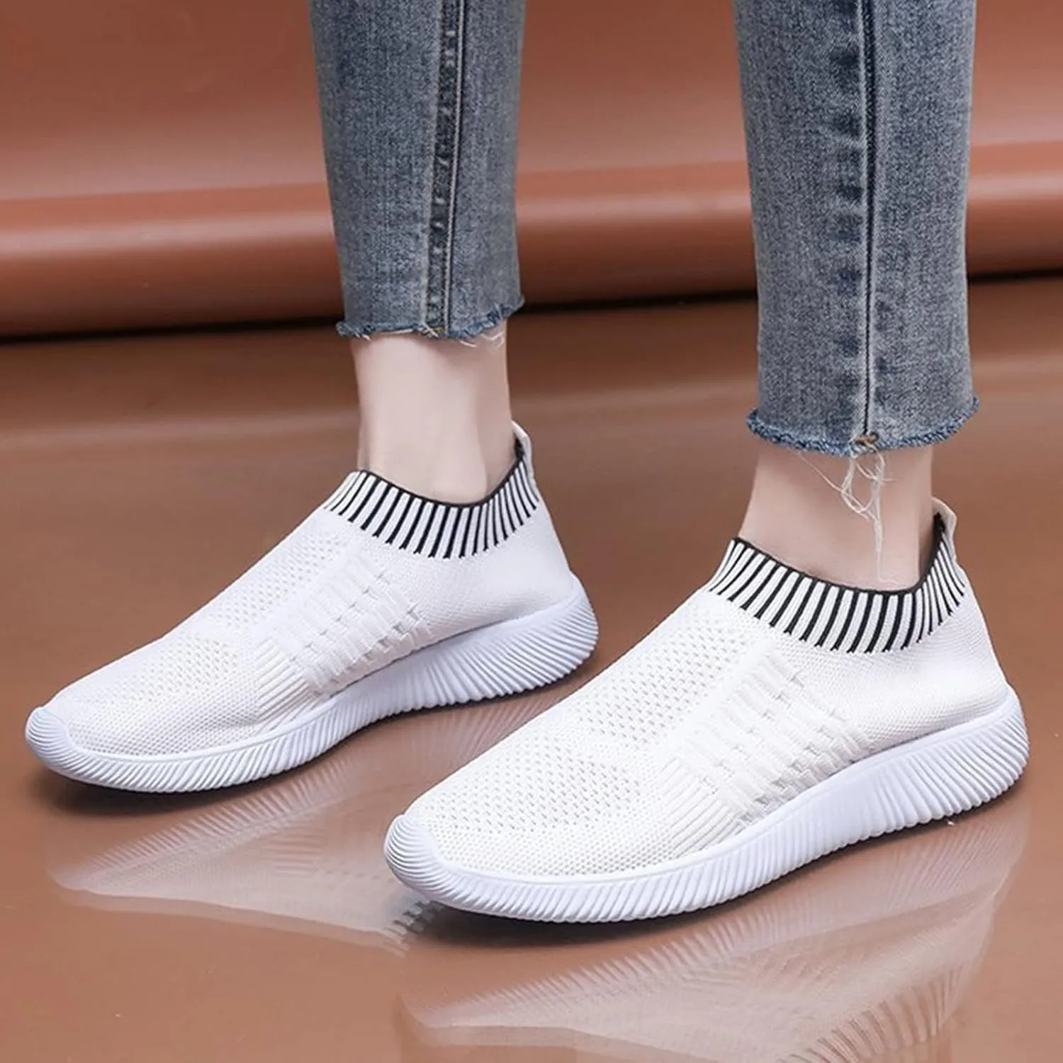 Womens Orthopedic Slip On Casual Shoes Walking Sneakers with Arch Support Comfortable Loafers Plantar Fasciitis Relief Foot Pain Diabetic Feet