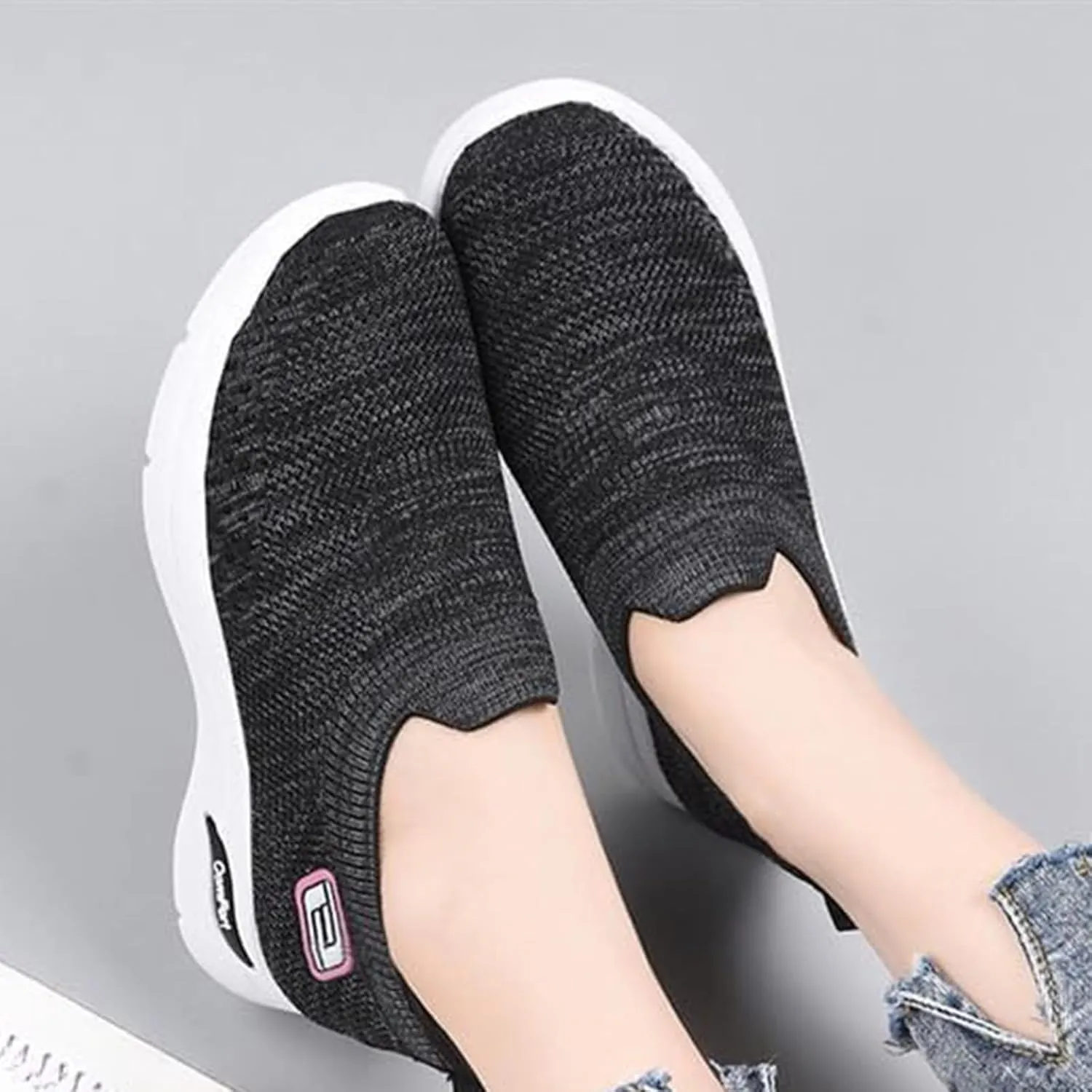 Womens Orthopedic Sneakers Breathable with Arch Support Wide Width Soft Sole Arch Support Slip on Mesh Woven Low Top Work Walking Shoes Lightweight Non-Slip Nurse Shoes
