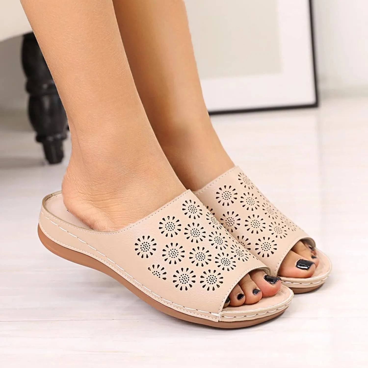 Women's Sandals Dressy Summer Flat Spring Sandals Fashion Slippers Ladies Roman And Hollow Women's