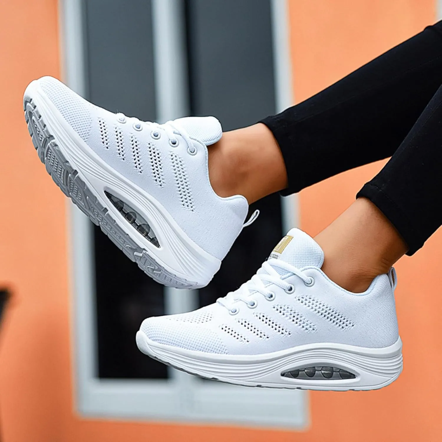 Women's Slip on Walking Shoes Non Slip Lightweight Casual Breathable Tennis Shoes Outdoor Casual Fitness Shoe
