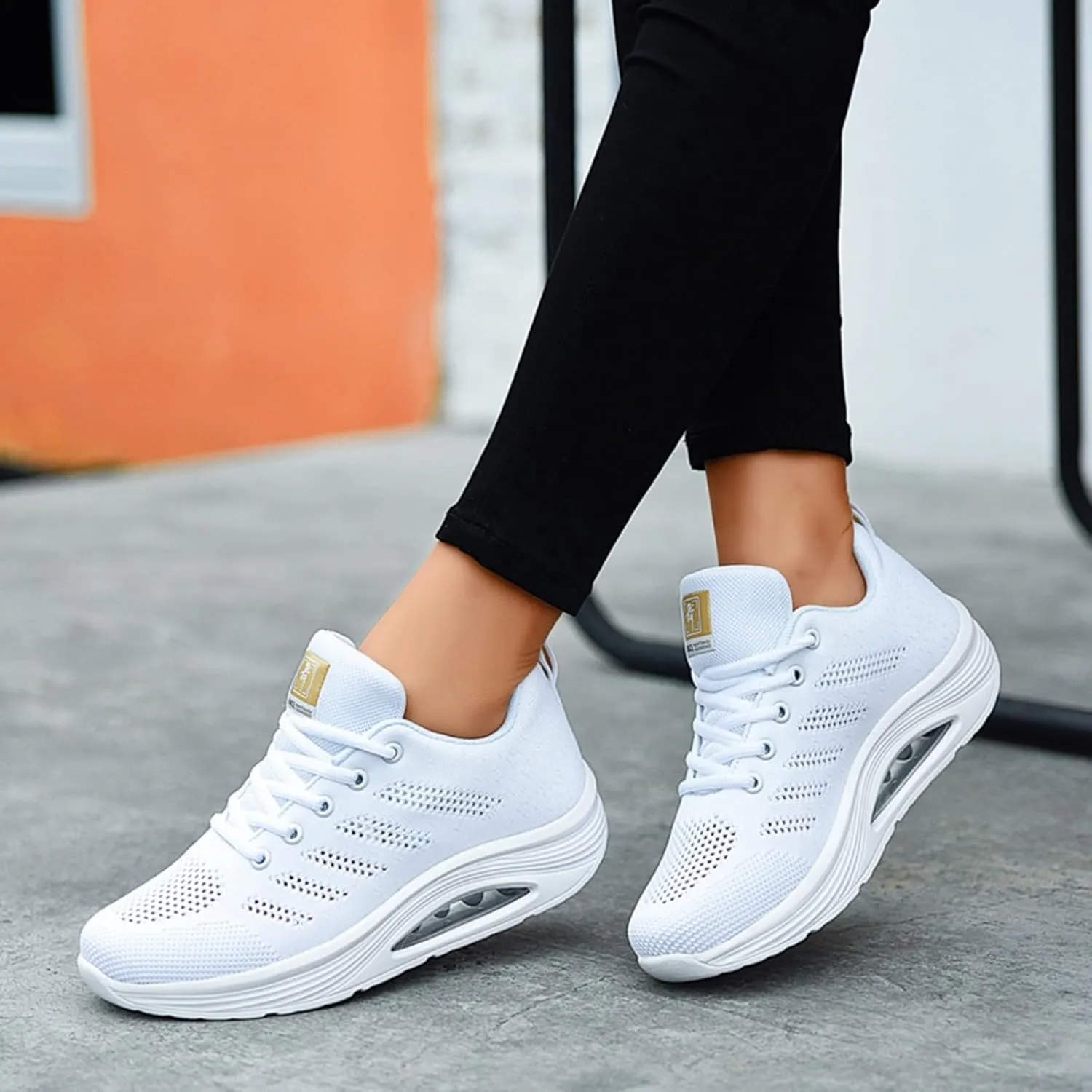 Women's Slip on Walking Shoes Non Slip Lightweight Casual Breathable Tennis Shoes Outdoor Casual Fitness Shoe
