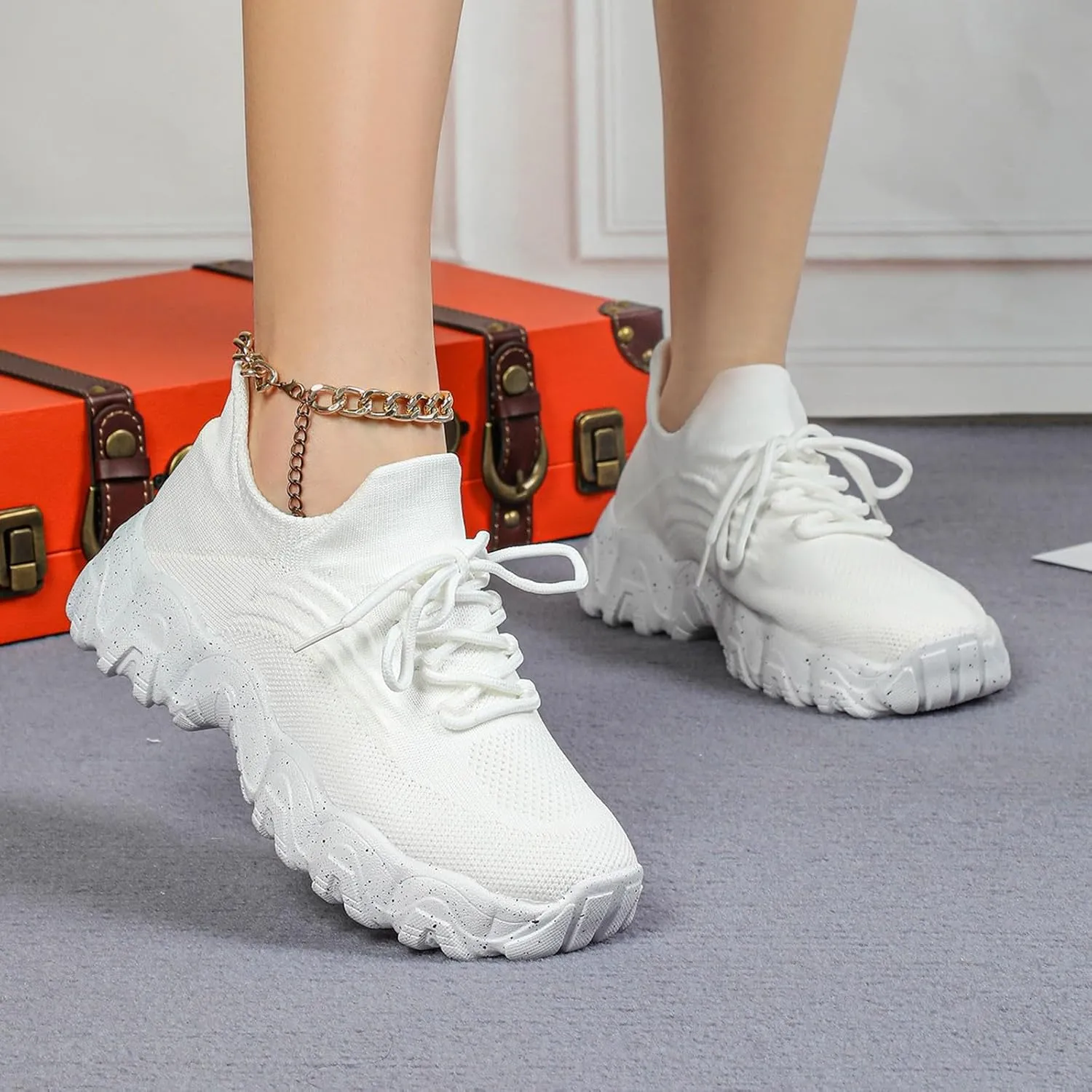 Women's Slip On Walking Shoes Sneakers Women Walking Tennis Shoes Lightweight Casual Sneakers for Gym Travel Work