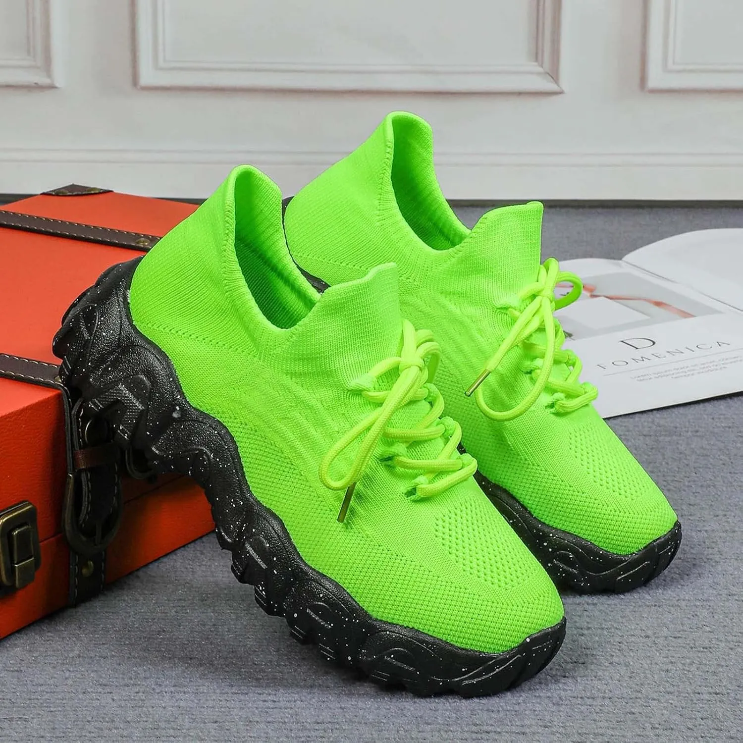 Women's Slip On Walking Shoes Sneakers Women Walking Tennis Shoes Lightweight Casual Sneakers for Gym Travel Work