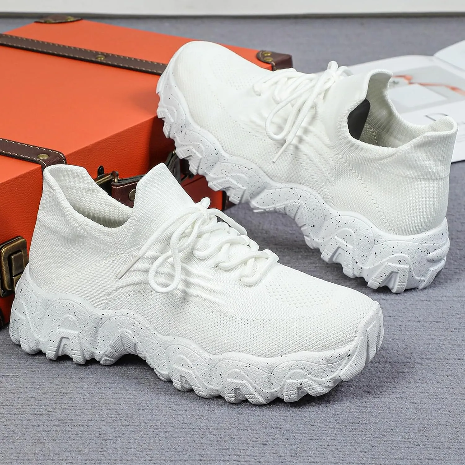 Women's Slip On Walking Shoes Sneakers Women Walking Tennis Shoes Lightweight Casual Sneakers for Gym Travel Work