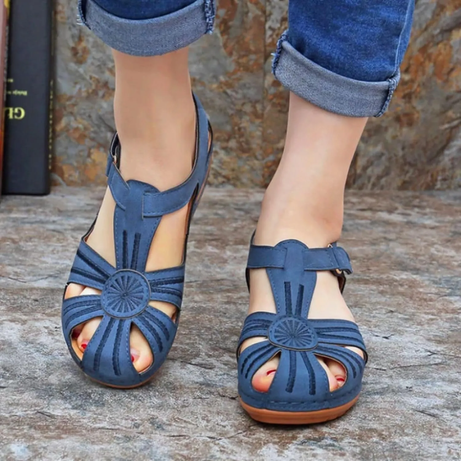 Women's Wedge Sandals Summer:Bohemia Ankle Strap Wedge Sandals Closed Toe Wedge Shoes Platform Dressy Wedge Sandal 2025